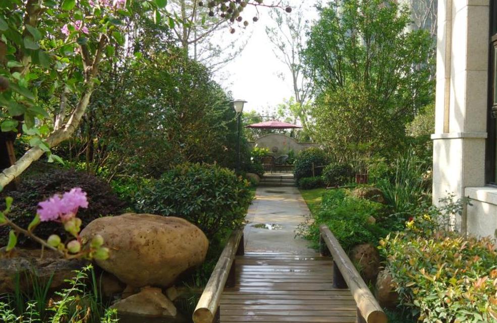 小區(qū)園林景觀的分類都有哪些？